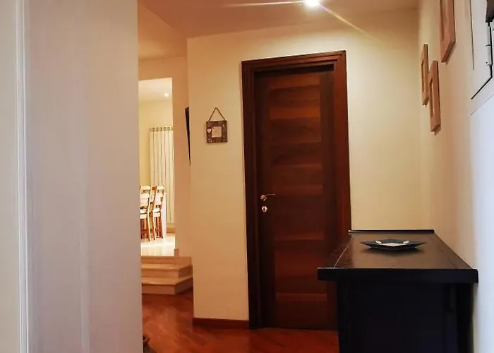Attico Degli Eroi Apartamento *